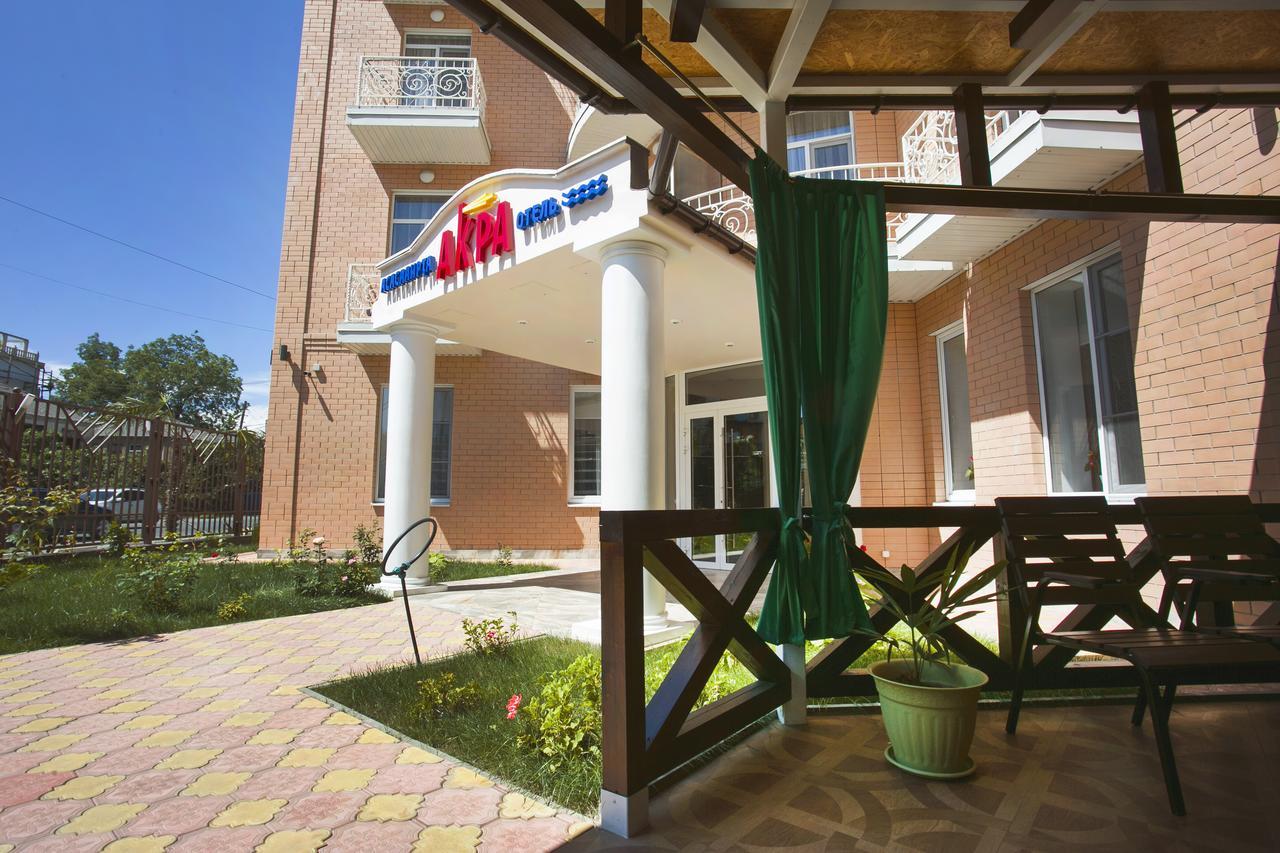 Hotel Acra Szuhumi Kültér fotó