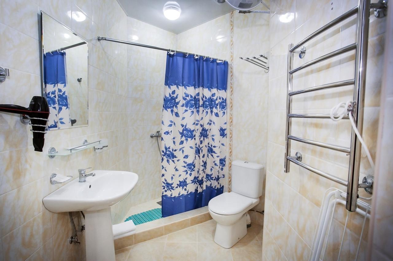 Hotel Acra Szuhumi Kültér fotó