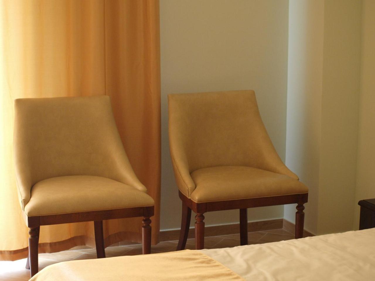 Hotel Acra Szuhumi Kültér fotó